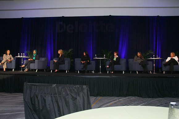 DeloitteWin15-B2-09