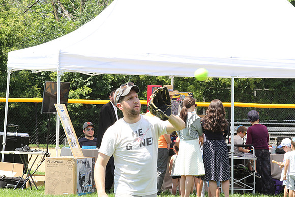 BCDE5thBBQ-B085