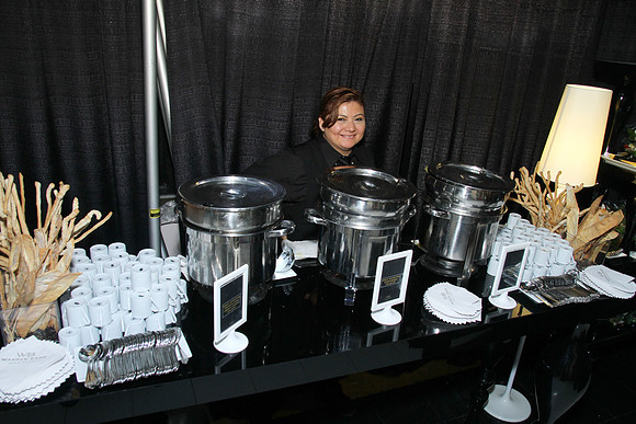 WarrenBarrGrandOpening-B036