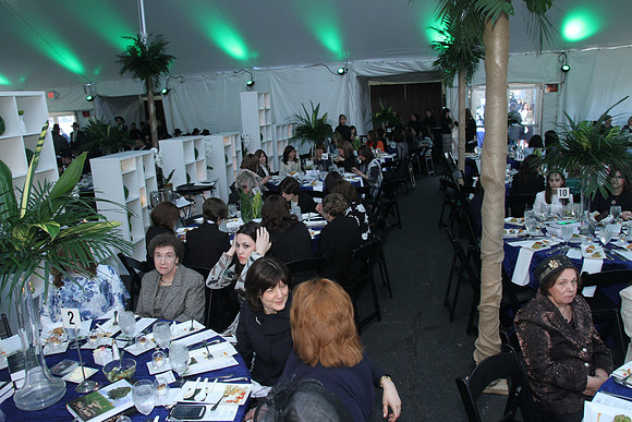 YMHCTorahBanquet-B017