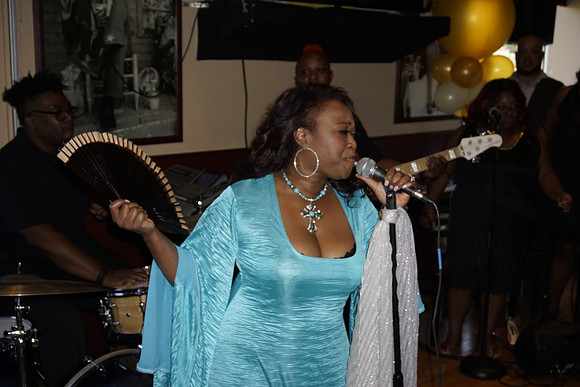 DonnaLeak50thBDay-B071