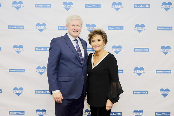 StandWithUsGala-B009