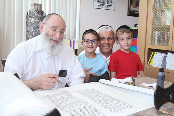 VeitzenerKollelTorah-A081