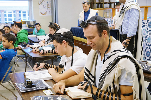 Eitan1stTfillin-A46