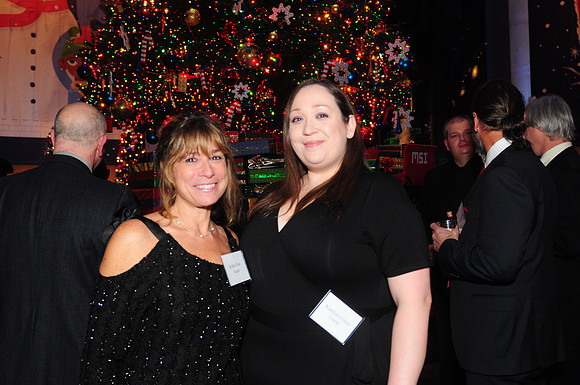 FayServicingHParty-B088