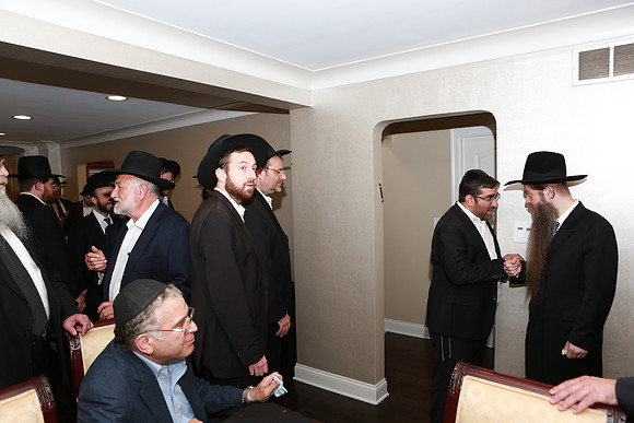 YeshivasDerechHaTorah-B086