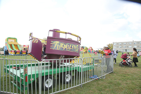 SukkotFair-A075