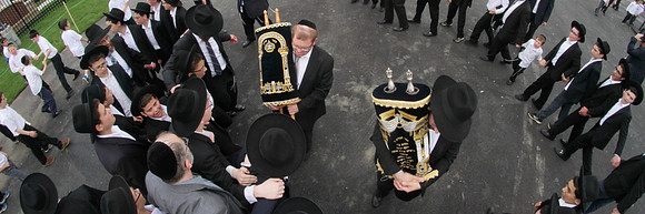 YeshivaTiferesTzviStudent-A057
