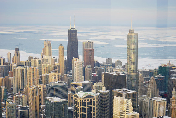 AroundChiWillisTower-A02