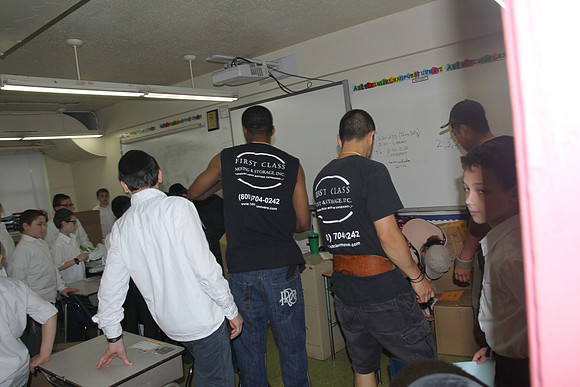 YeshivaTiferesTzviStudent-A005
