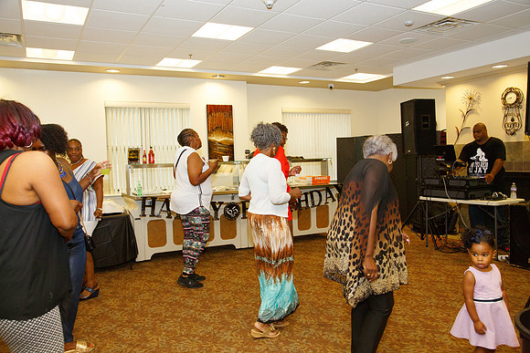 Hudson65thBDay-B044