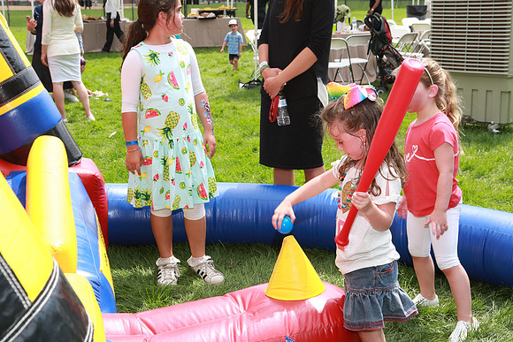 BCDE5thBBQ-A095