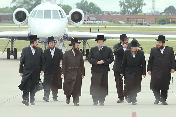BoyanerRebbe-B56