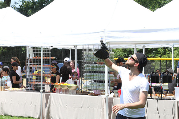 BCDE5thBBQ-B088