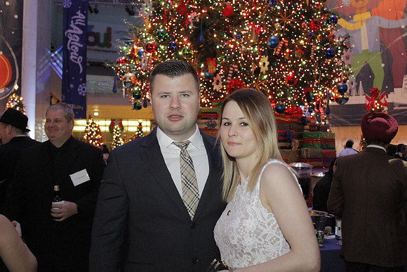 FayServicingHParty-B042