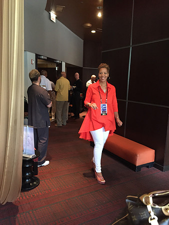 GuardsmenConvention-Selfies_K011