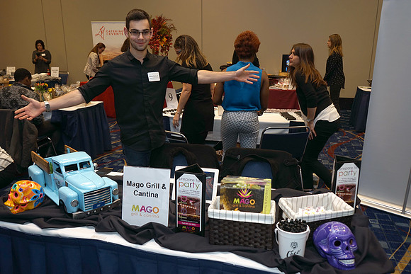 ChooseChicagoShowcase-A04