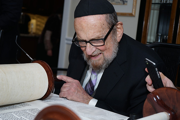 LiebensteinTorah-A043