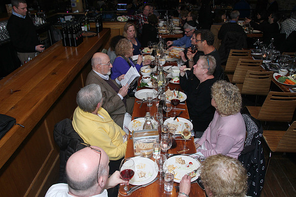 DowntownSederChiCityWinery-B30