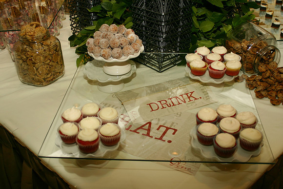 DINE-B34