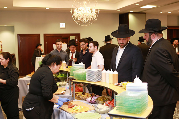 YeshivaDerechHatorah-B27