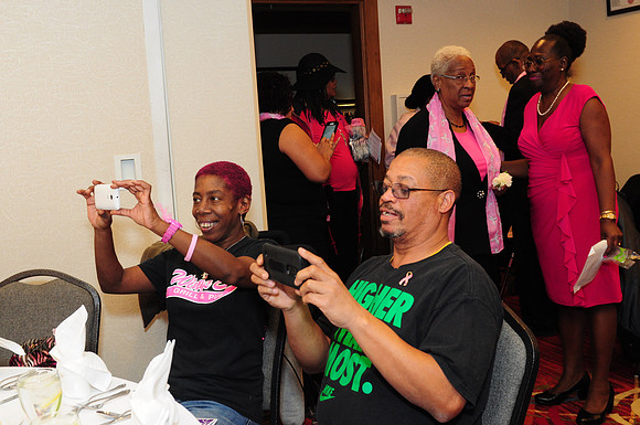 BreastCancerAwareness-B062