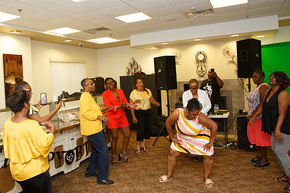 Hudson65thBDay-B081