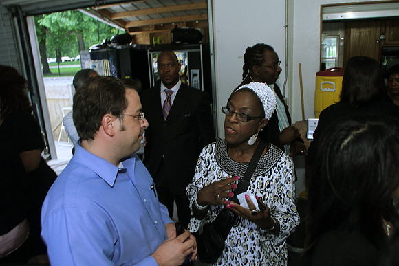 CBAMixNMingle2011-C07