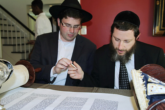 KhalChodorovTorah-A058