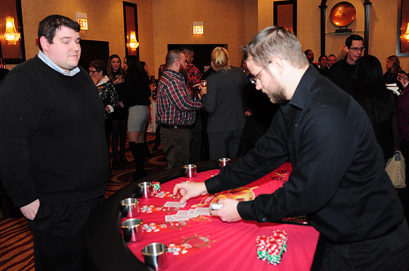 GlenHealthcareCasinoNight-B049