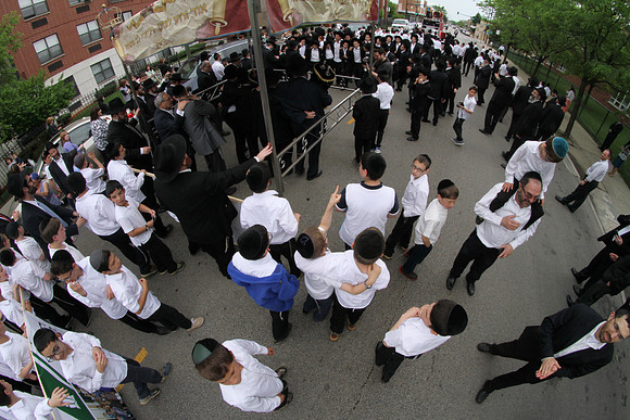 YeshivaTiferesTzviStudent-A040