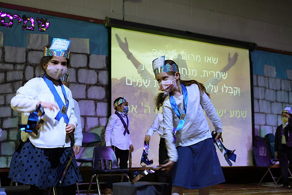 HT-Siddur-Class3BFam-058