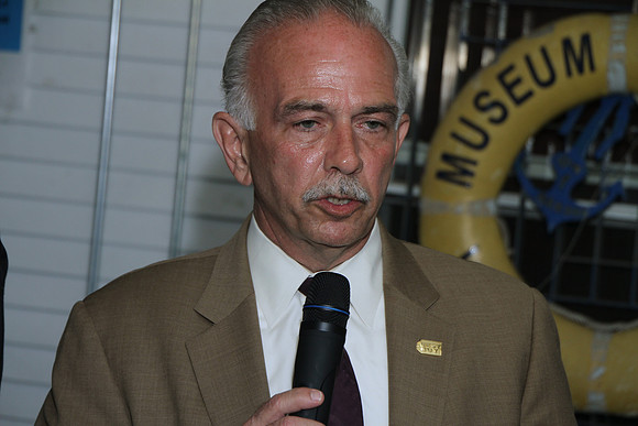 CBAMixNMingle2011-A09