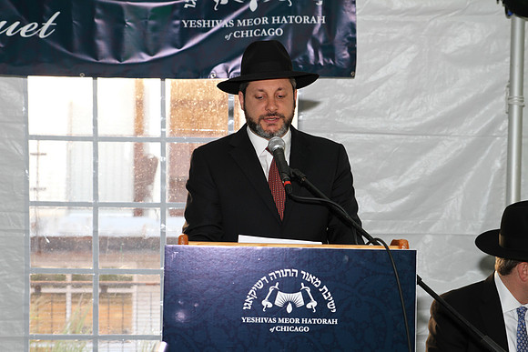 YMHCTorahBanquet-B009