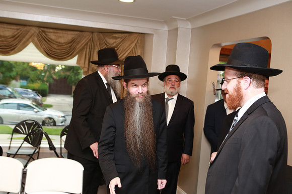 YeshivasDerechHaTorah-B050