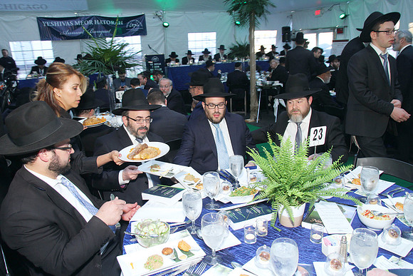 YMHCTorahBanquet-B052