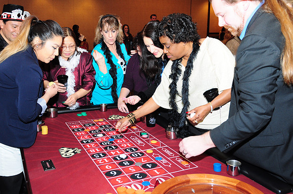 GlenHealthcareCasinoNight-B023