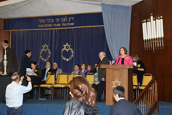 HolocaustMemorialCommemoration-A050