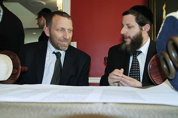 KhalChodorovTorah-A065