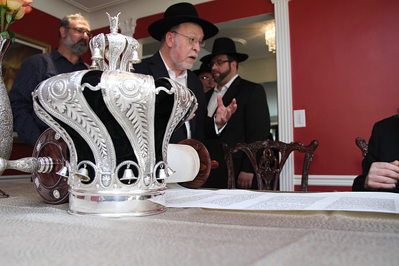 KhalChodorovTorah-A040