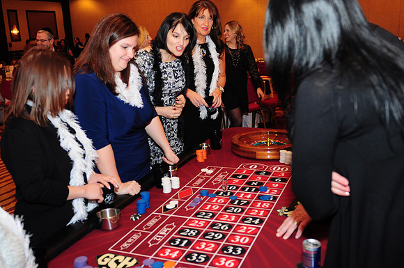 GlenHealthcareCasinoNight-B011