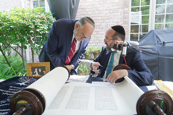 KormanTorah-B04