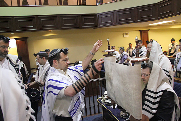 YitzchakBrit-A07