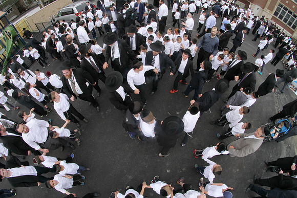 YeshivaTiferesTzviStudent-A059