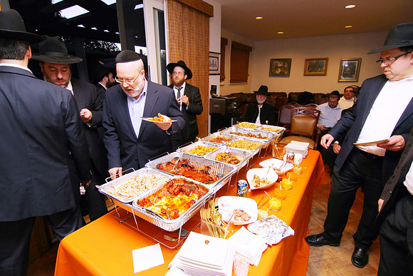 VeitzenerKollelReception-B075