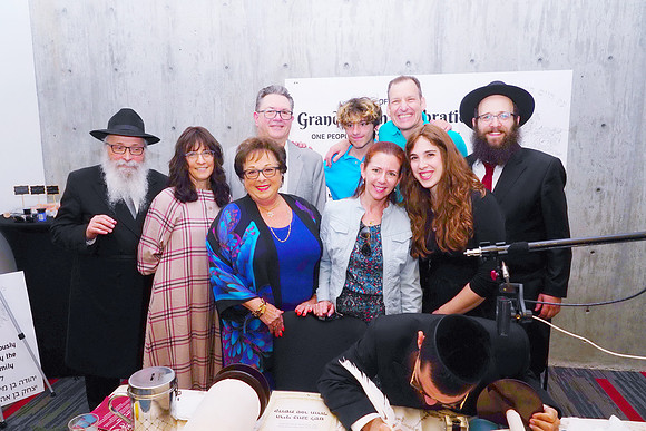 MadisonTorah-A11