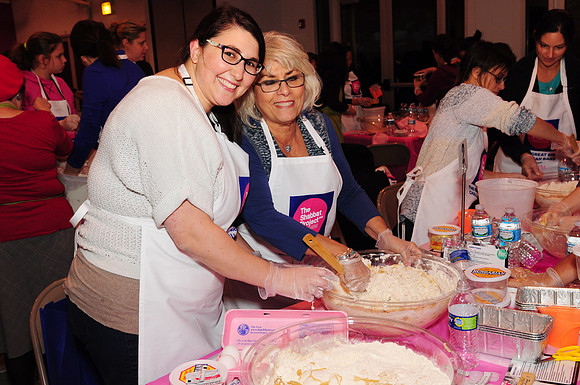 NorthShoreChallahBakes-A105