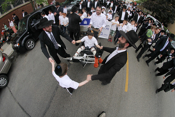 YeshivaTiferesTzviStudent-A053