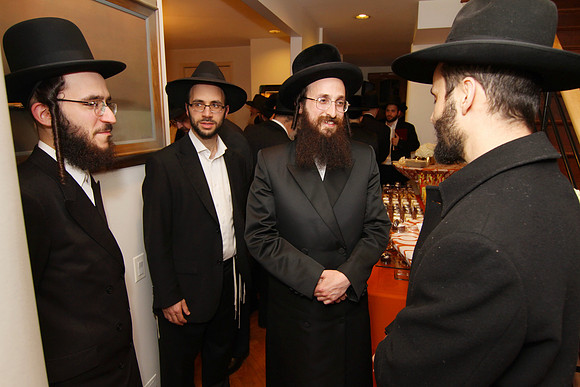 VeitzenerKollelReception-B041