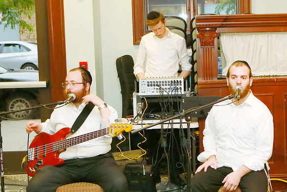 YeshivaDerechHatorah-B04